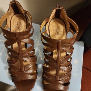 Life stride heels